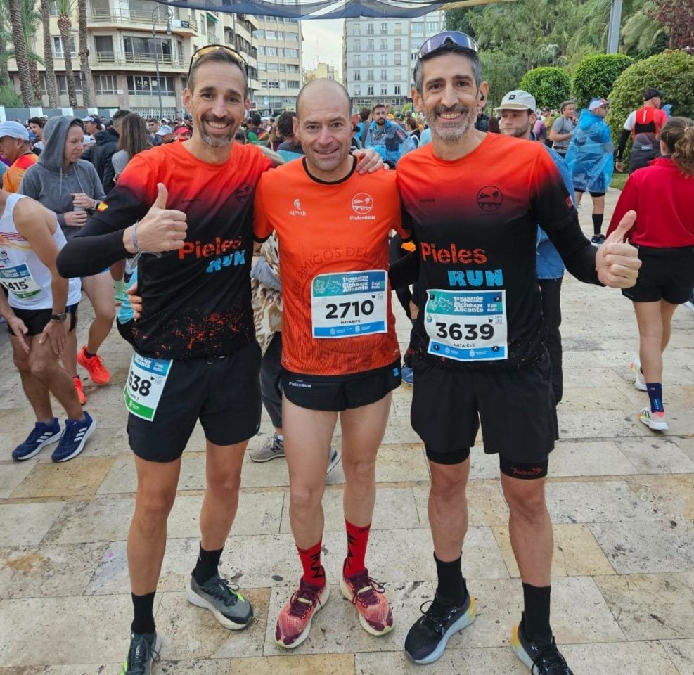 Los Pieles Run firman un fin de semana histórico en Guadalajara y en la I Maratón Internacional Elche–Alicante