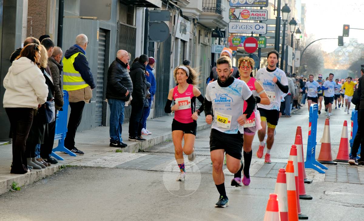 Carlos Martín e Irene Ruiz conquistan la V San Silvestre Tomellosera