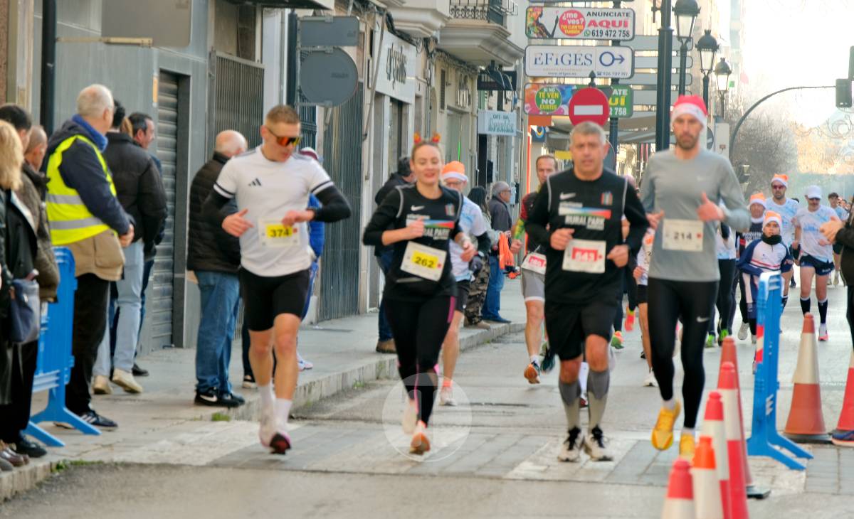 Carlos Martín e Irene Ruiz conquistan la V San Silvestre Tomellosera