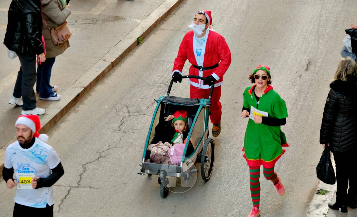 Carlos Martín e Irene Ruiz conquistan la V San Silvestre Tomellosera