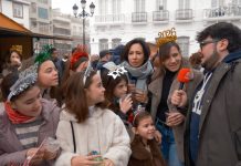 Las uvas, las braguitas rojas y alguna que otra “chorrada”: así despiden el año los tomelloseros