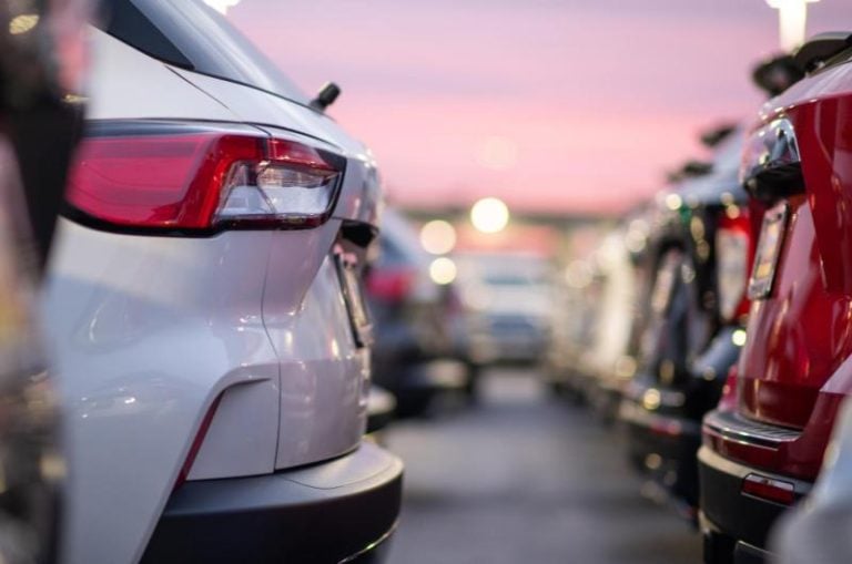 La ingeniería detrás de los despieces de vehículos: el protocolo científico para desmontar un vehículo moderno