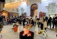 Flamenco y Navidad se fusionan en Tomelloso en la Zambomba de Villancicos