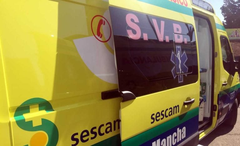 Muere un hombre en una colisión entre una furgoneta y un turismo en Ontur