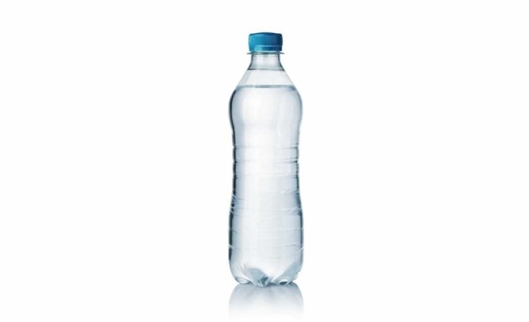 Detectan bacterias en el agua mineral de la marca Fuente Madre y ordenan su retirada del mercado