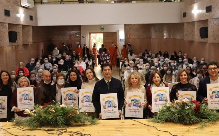 ‘Navidad en compañía. Ningún mayor solo’: combatir la soledad no deseada en C-LM