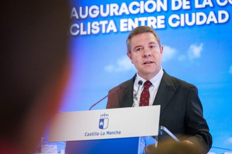 Page pide «autocrítica» en el PSOE tras el «pedrazo» en las elecciones extremeñas