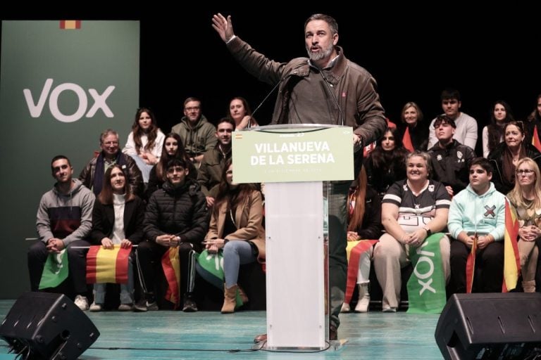 Abascal cree que Feijóo y Page tienen en su mano «cambiar las cosas» para que los españoles «puedan ir a elecciones»