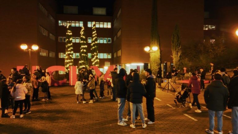 ‘40 años cumpliendo sueños’, así felicita la UCLM la Navidad en 2025