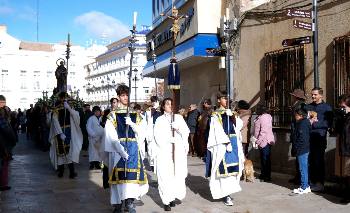 Tomelloso mantiene viva la tradición de San Antón con la bendición de animales y gran participación vecinal