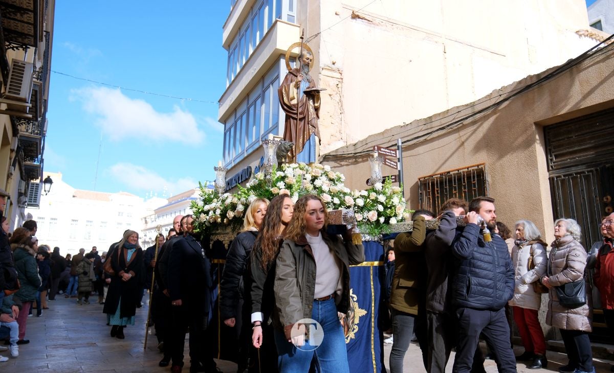 Tomelloso mantiene viva la tradición de San Antón con la bendición de animales y gran participación vecinal