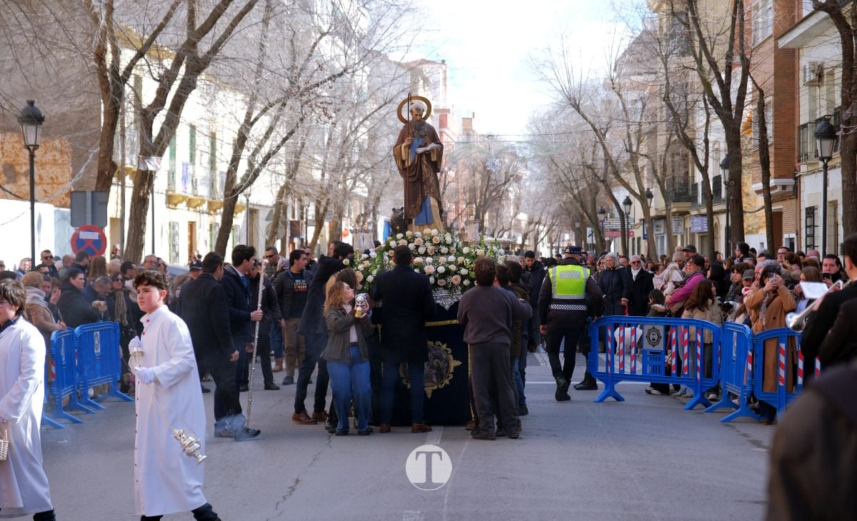 Tomelloso mantiene viva la tradición de San Antón con la bendición de animales y gran participación vecinal