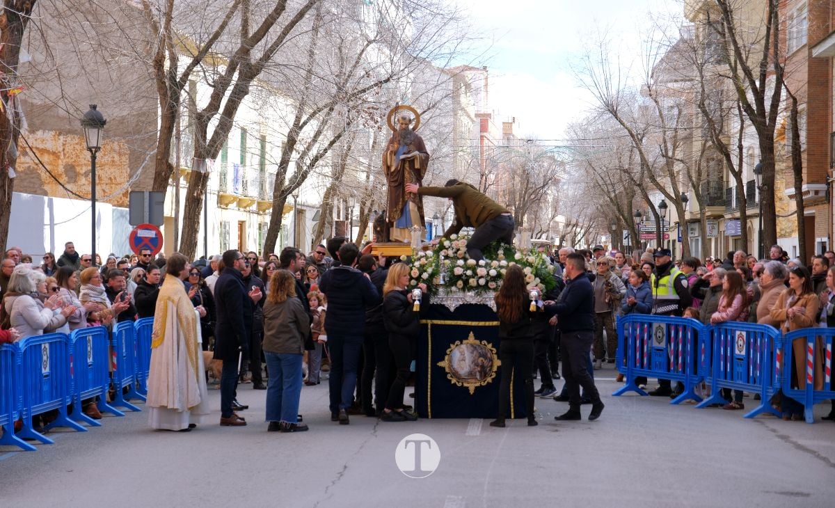 Tomelloso mantiene viva la tradición de San Antón con la bendición de animales y gran participación vecinal