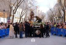 Tomelloso mantiene viva la tradición de San Antón con la bendición de animales y gran participación vecinal