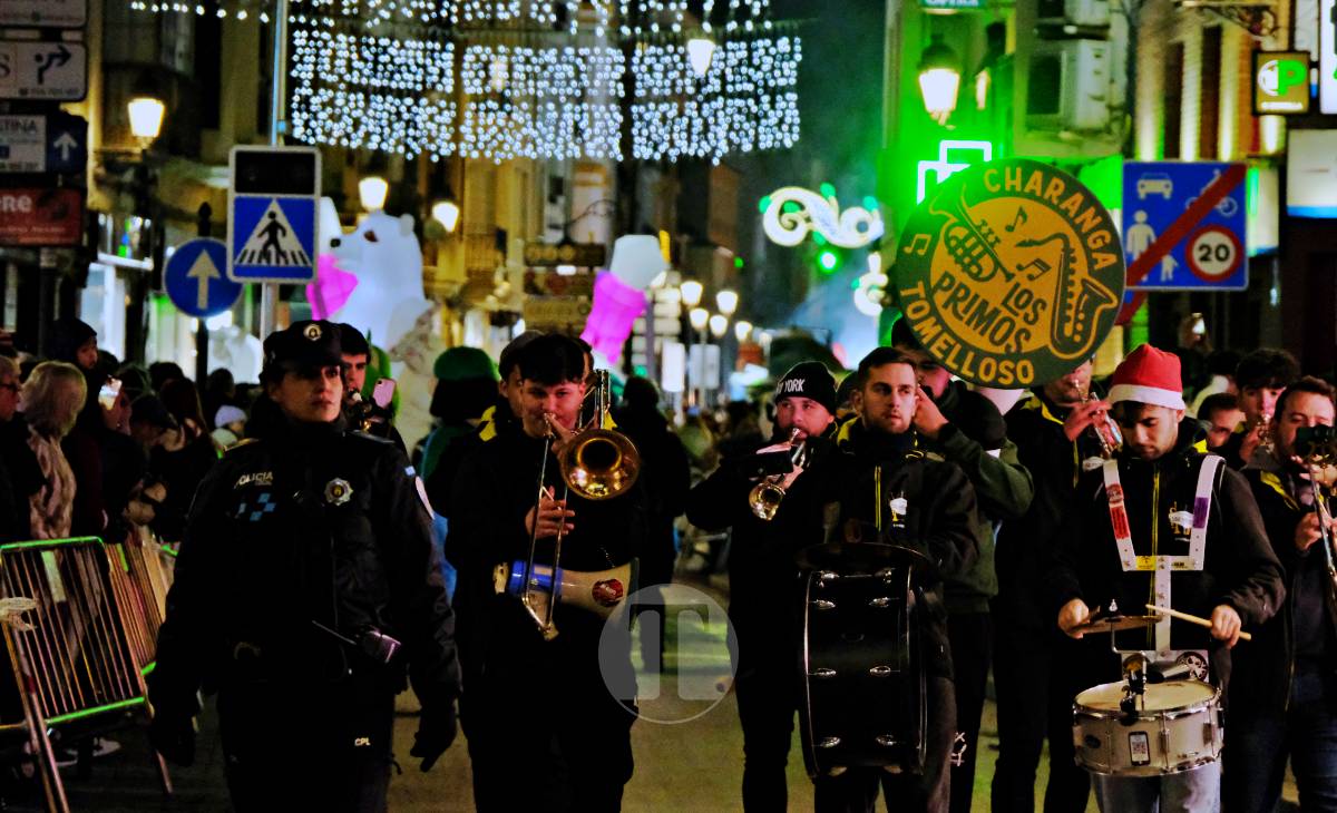 Tomelloso vive una cabalgata mágica con miles de personas en las calles pese al frío