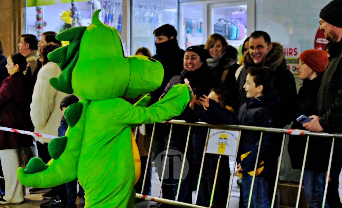 Tomelloso vive una cabalgata mágica con miles de personas en las calles pese al frío