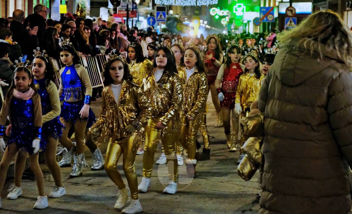 Tomelloso vive una cabalgata mágica con miles de personas en las calles pese al frío