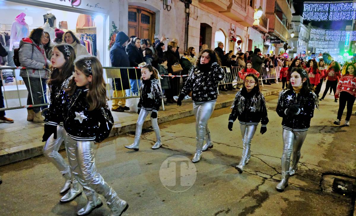 Tomelloso vive una cabalgata mágica con miles de personas en las calles pese al frío