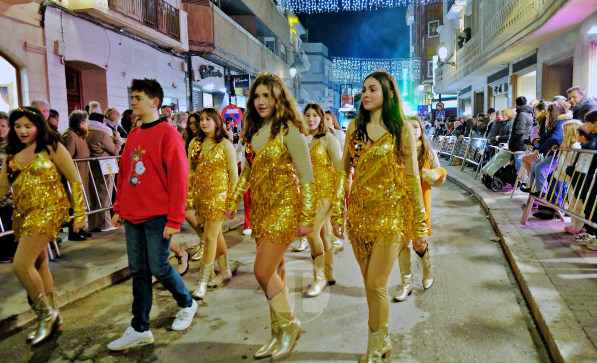 Tomelloso vive una cabalgata mágica con miles de personas en las calles pese al frío