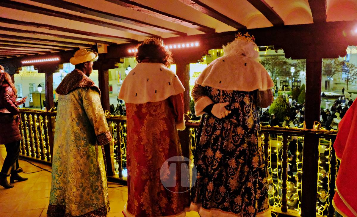 Tomelloso vive una cabalgata mágica con miles de personas en las calles pese al frío