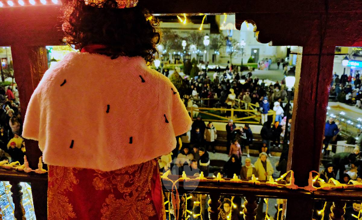 Tomelloso vive una cabalgata mágica con miles de personas en las calles pese al frío