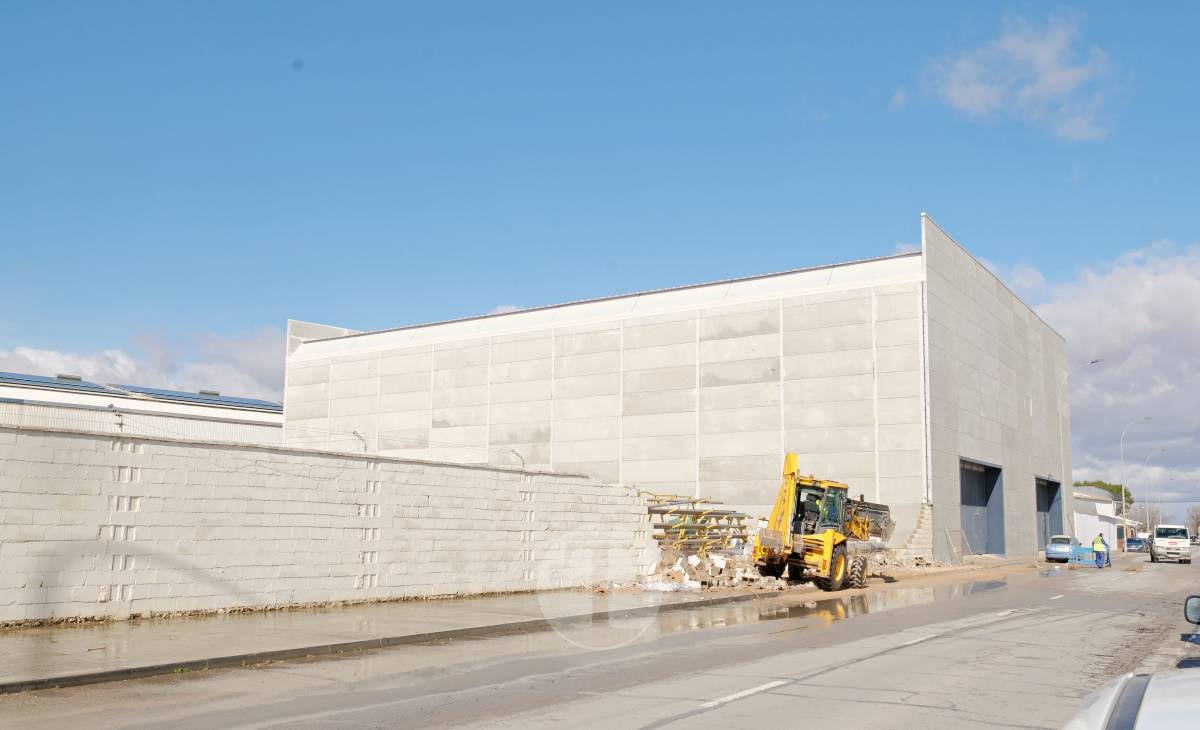 El temporal de viento provoca numerosas incidencias en Tomelloso