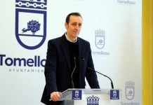 Antonio Calvo destaca los avances en Educación, Medio Ambiente y Salud Pública en Tomelloso durante 2025