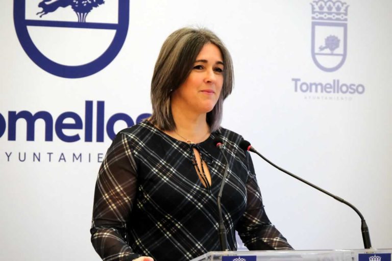 Elena Villahermosa destaca su gestión en Servicios Sociales y el Centro de la Mujer en Tomelloso: “Más apoyo, menos ideología”