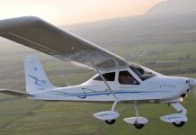 Ser piloto por un día sin salir de C-LM: la experiencia de sobrevolar Toledo