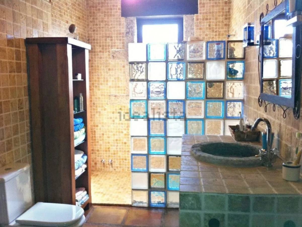 A la venta un chalet de lujo en Tomelloso por 2 millones de euros: piscina, chimenea y una parcela de 17.000 m2