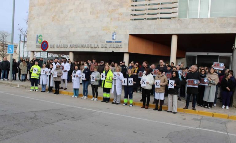 Condena unánime en Argamasilla de Alba a la agresión sufrida por personal sanitario