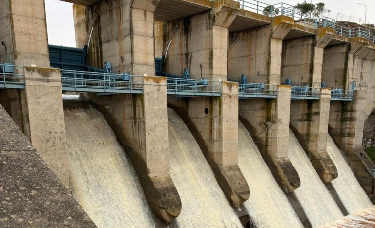 ASAJA exige explicaciones urgentes por el desembalse en la presa de la Vega del Jabalón