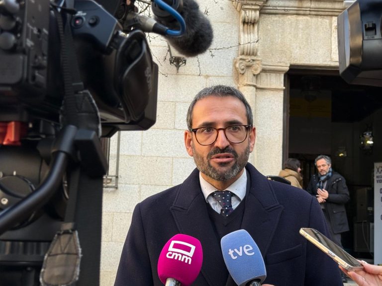 PSOE acepta el «órdago» del PP en la región y le reta a retirar las enmiendas al Estatuto de C-LM para seguir adelante