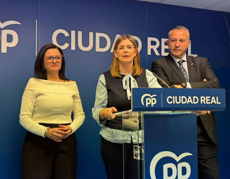 El PP rechaza retirar sus enmiendas al Estatuto de Autonomía tal y como le plantea el PSOE