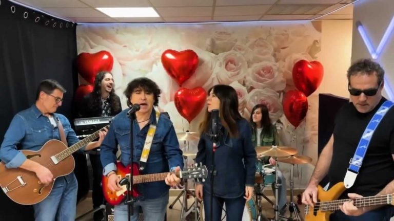 Andújar y Claudia Ysora rompen con San Valentín en su nuevo sencillo
