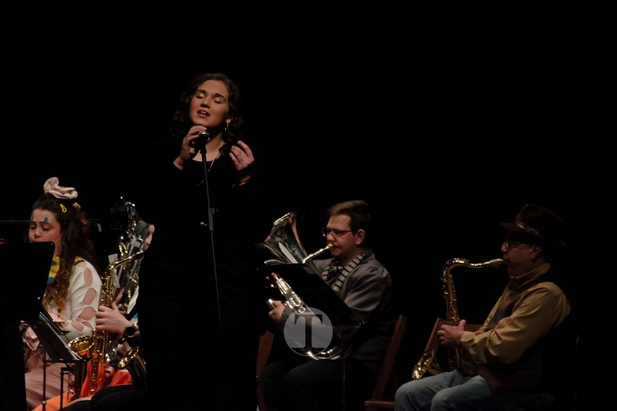 La Unión Musical de Tomelloso llena de carnaval y música el Marcelo Grande