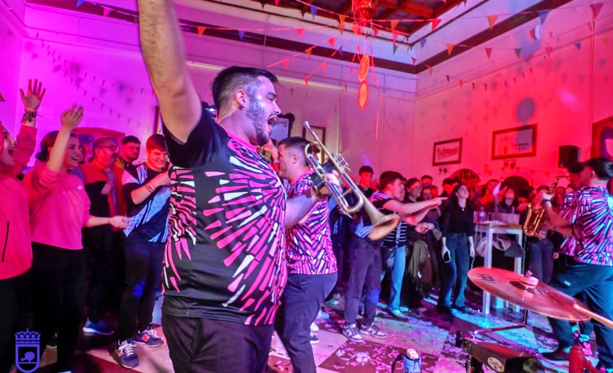 Stacazzo se impone en el II Concurso de Charangas del Carnaval de Tomelloso