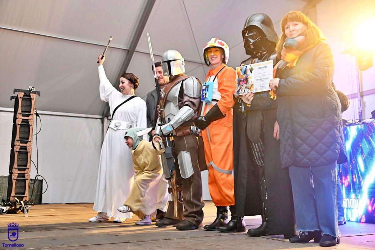 Toy Story, las Monster High y Zorro Tails arrasan en el concurso de máscara espontánea del Carnaval de Tomelloso