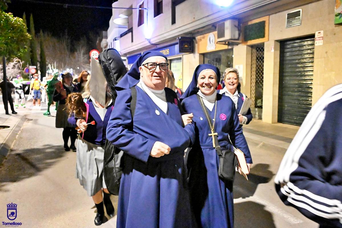 Toy Story, las Monster High y Zorro Tails arrasan en el concurso de máscara espontánea del Carnaval de Tomelloso