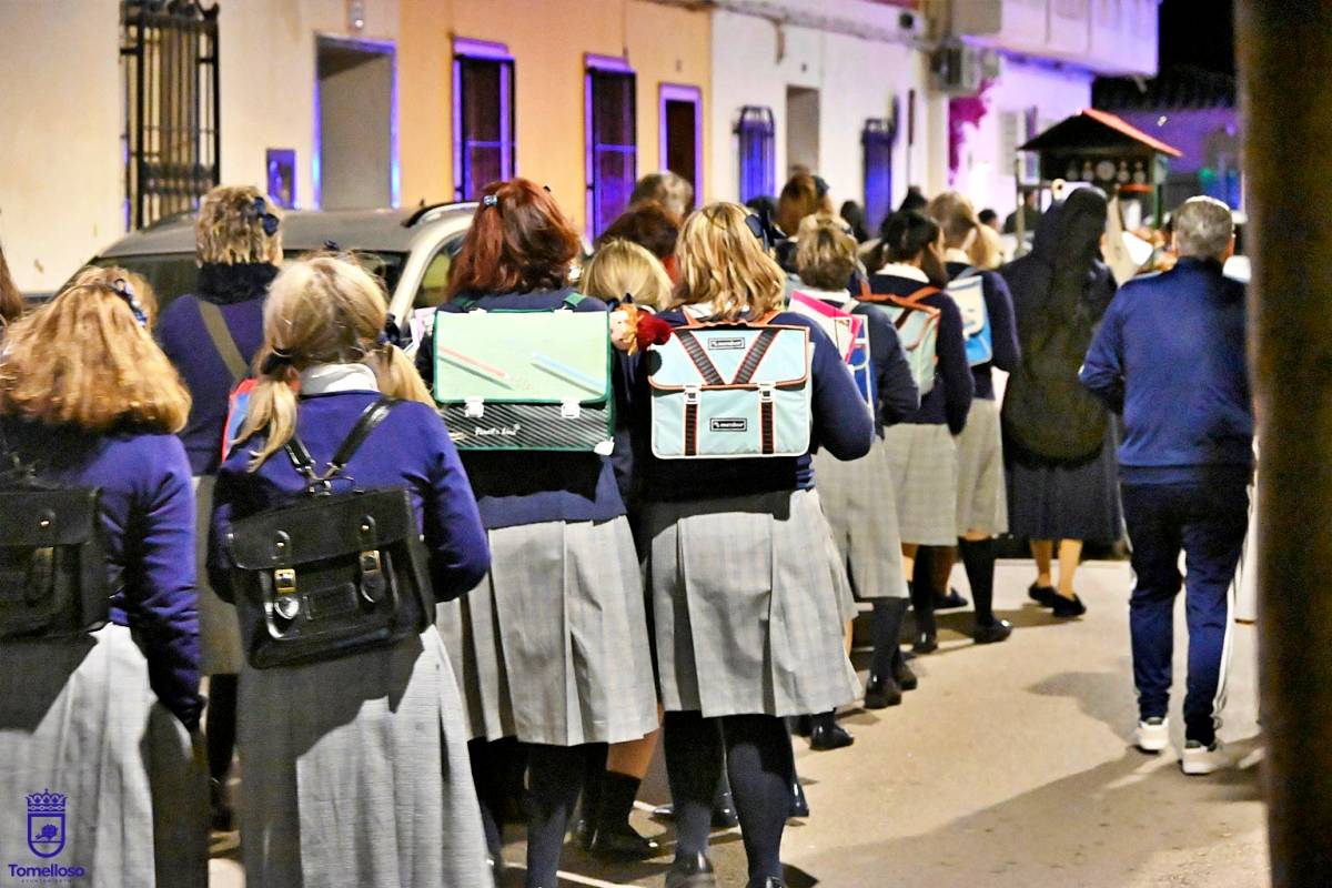 Toy Story, las Monster High y Zorro Tails arrasan en el concurso de máscara espontánea del Carnaval de Tomelloso