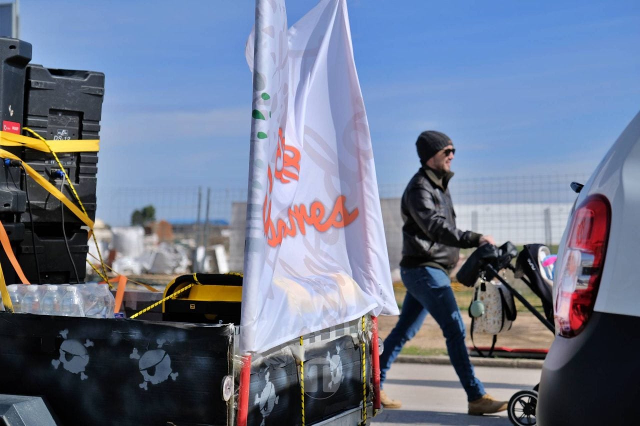 El Desfile Escolar llena de alegría y color las calles de Tomelloso