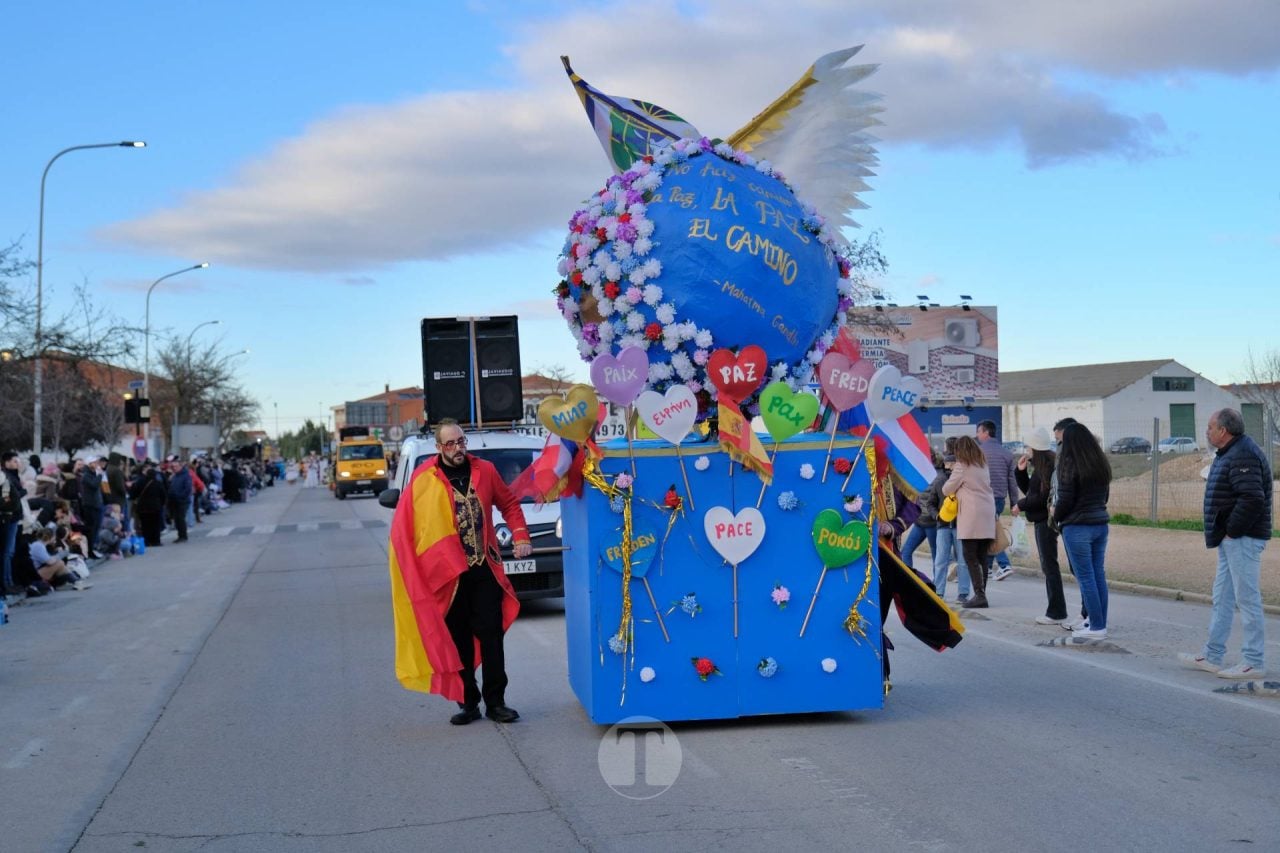 Escuela de Danza Attitude y El Burleta logran los máximos premios del Desfile Nacional de Carnaval
