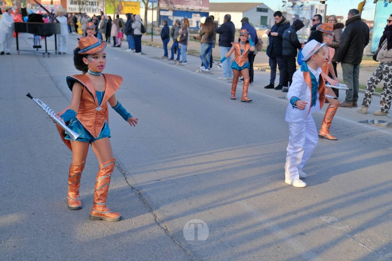 Escuela de Danza Attitude y El Burleta logran los máximos premios del Desfile Nacional de Carnaval