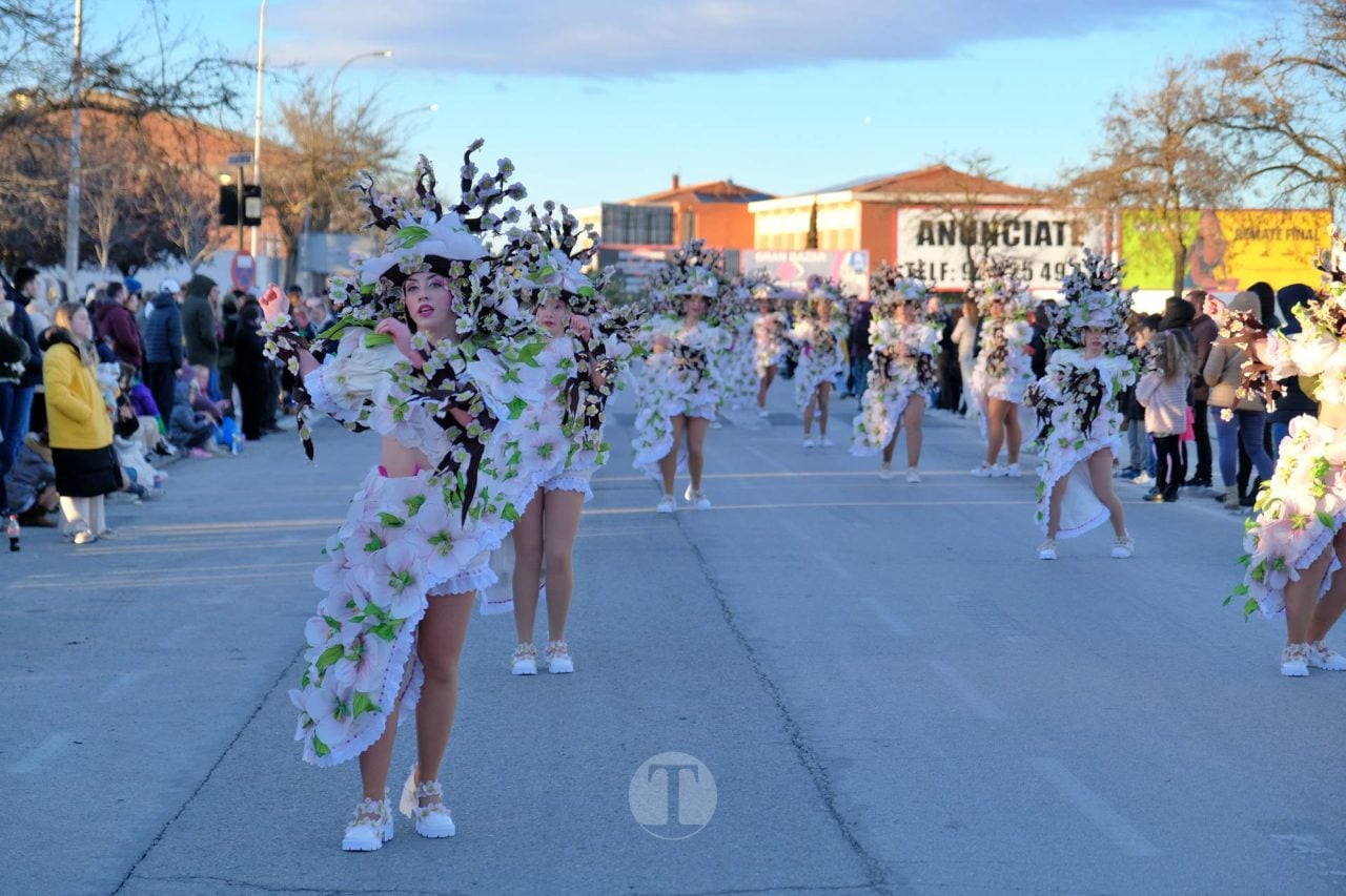 Escuela de Danza Attitude y El Burleta logran los máximos premios del Desfile Nacional de Carnaval
