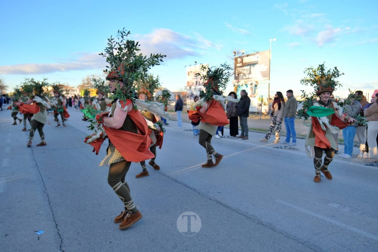Escuela de Danza Attitude y El Burleta logran los máximos premios del Desfile Nacional de Carnaval