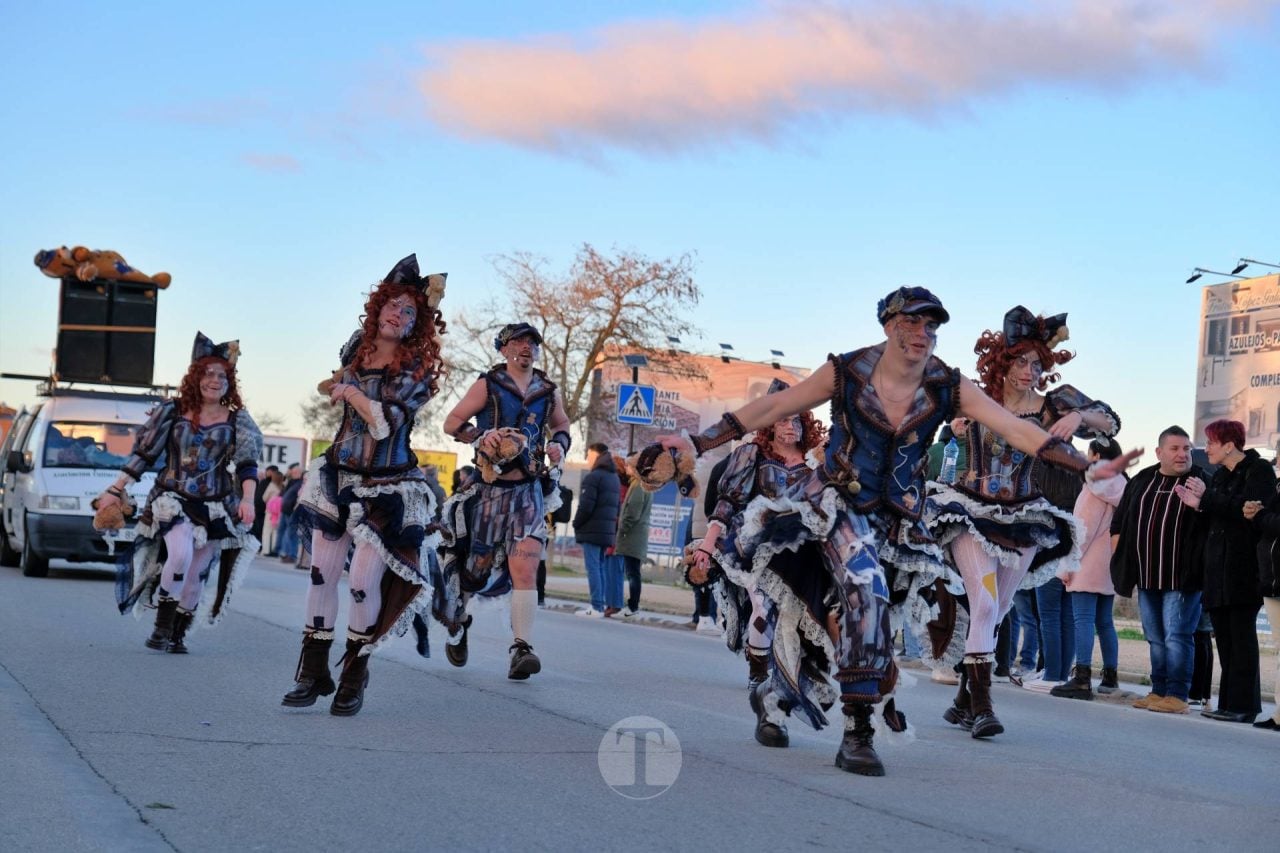 Escuela de Danza Attitude y El Burleta logran los máximos premios del Desfile Nacional de Carnaval