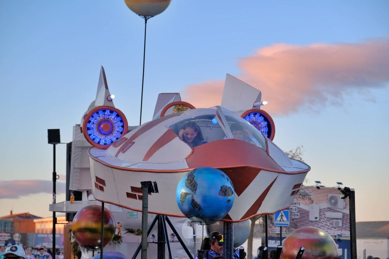Escuela de Danza Attitude y El Burleta logran los máximos premios del Desfile Nacional de Carnaval