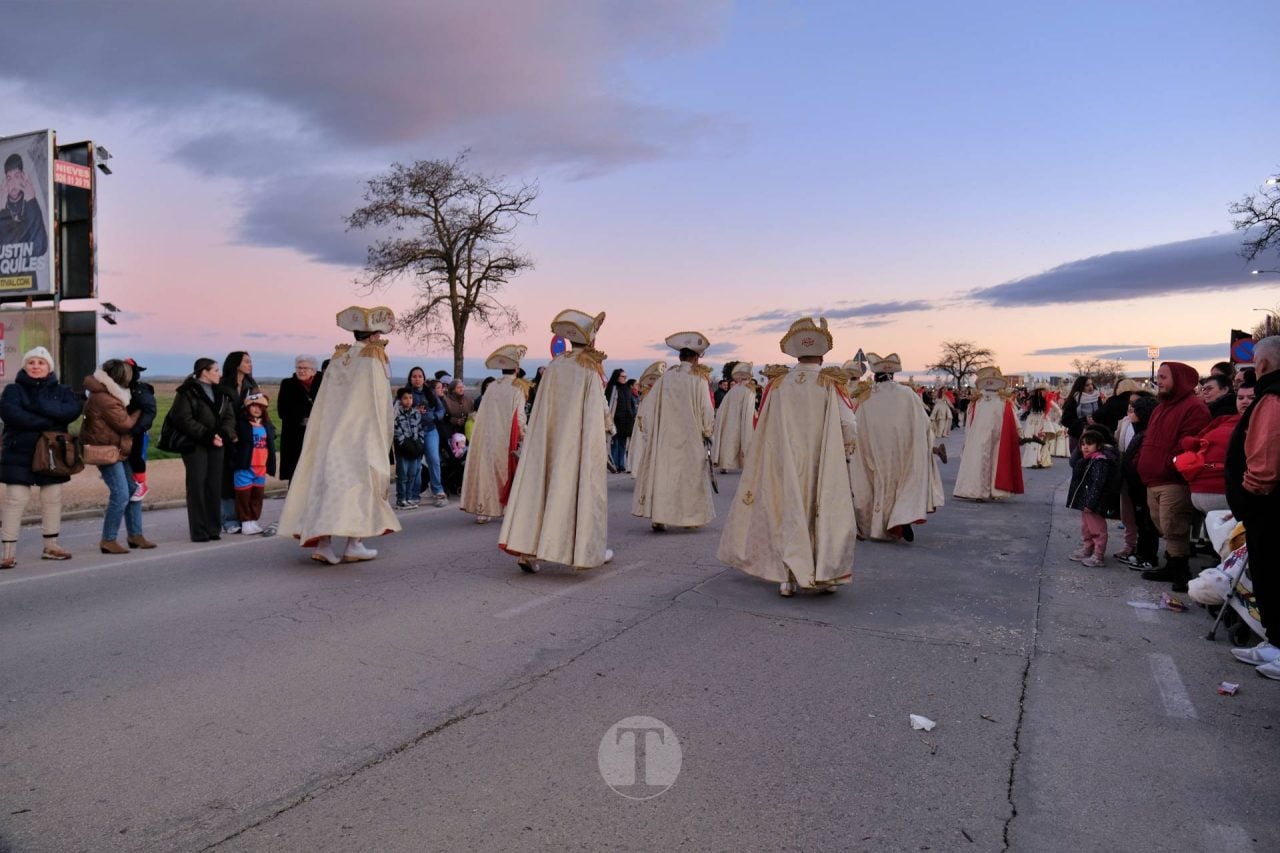 Escuela de Danza Attitude y El Burleta logran los máximos premios del Desfile Nacional de Carnaval