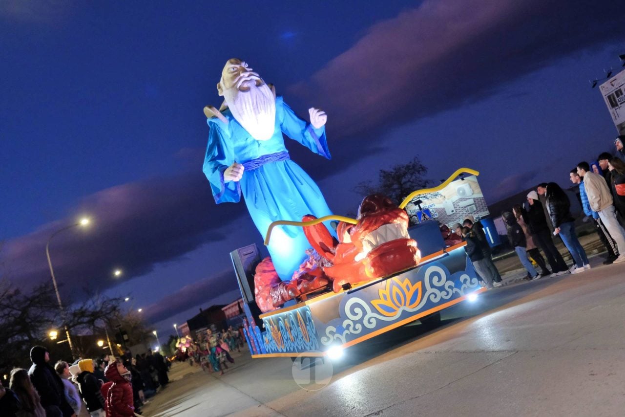 Escuela de Danza Attitude y El Burleta logran los máximos premios del Desfile Nacional de Carnaval
