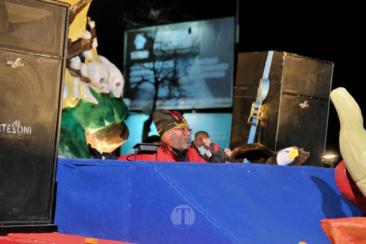 Escuela de Danza Attitude y El Burleta logran los máximos premios del Desfile Nacional de Carnaval